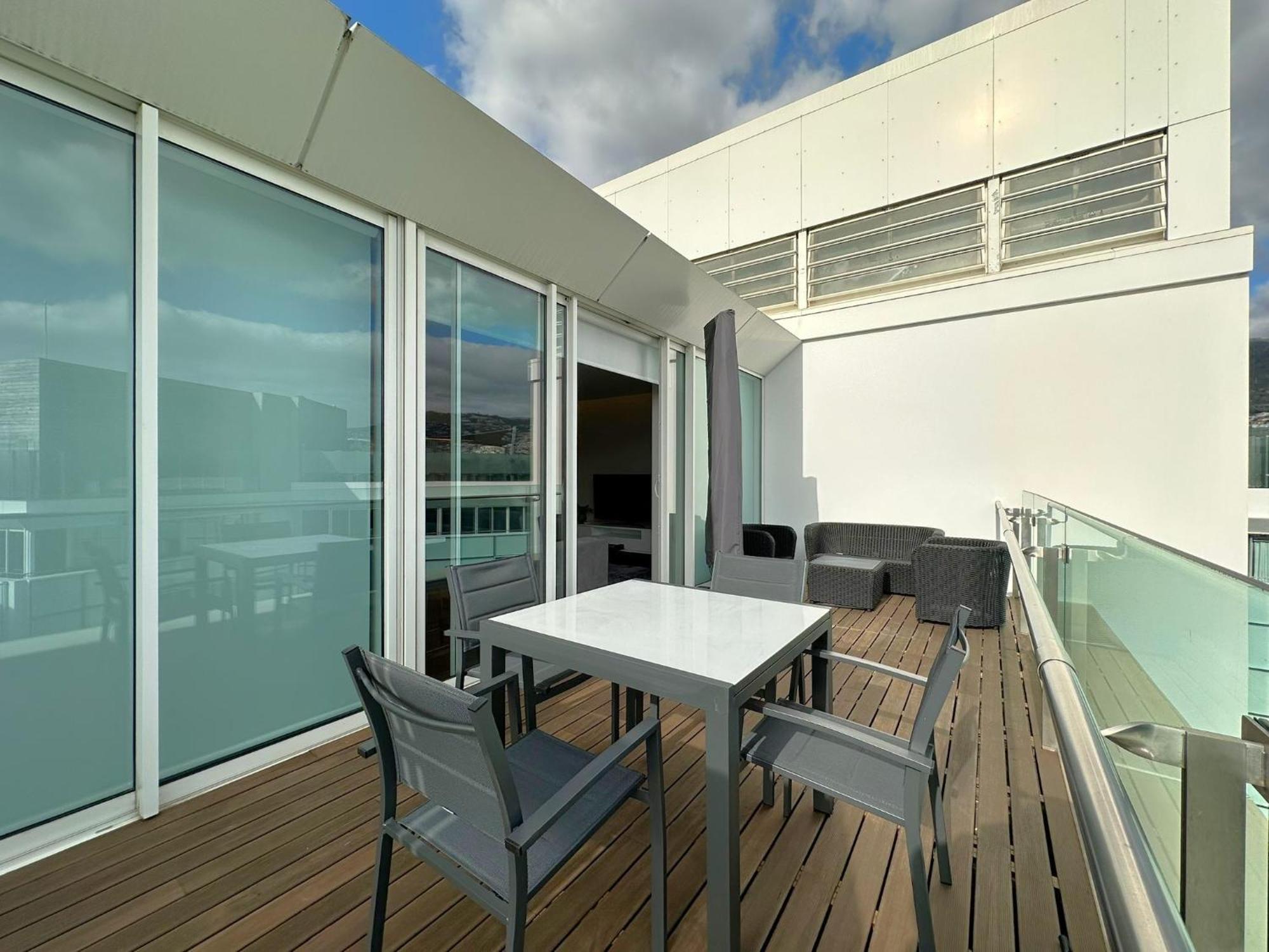 Luxury In The Center Apartment *