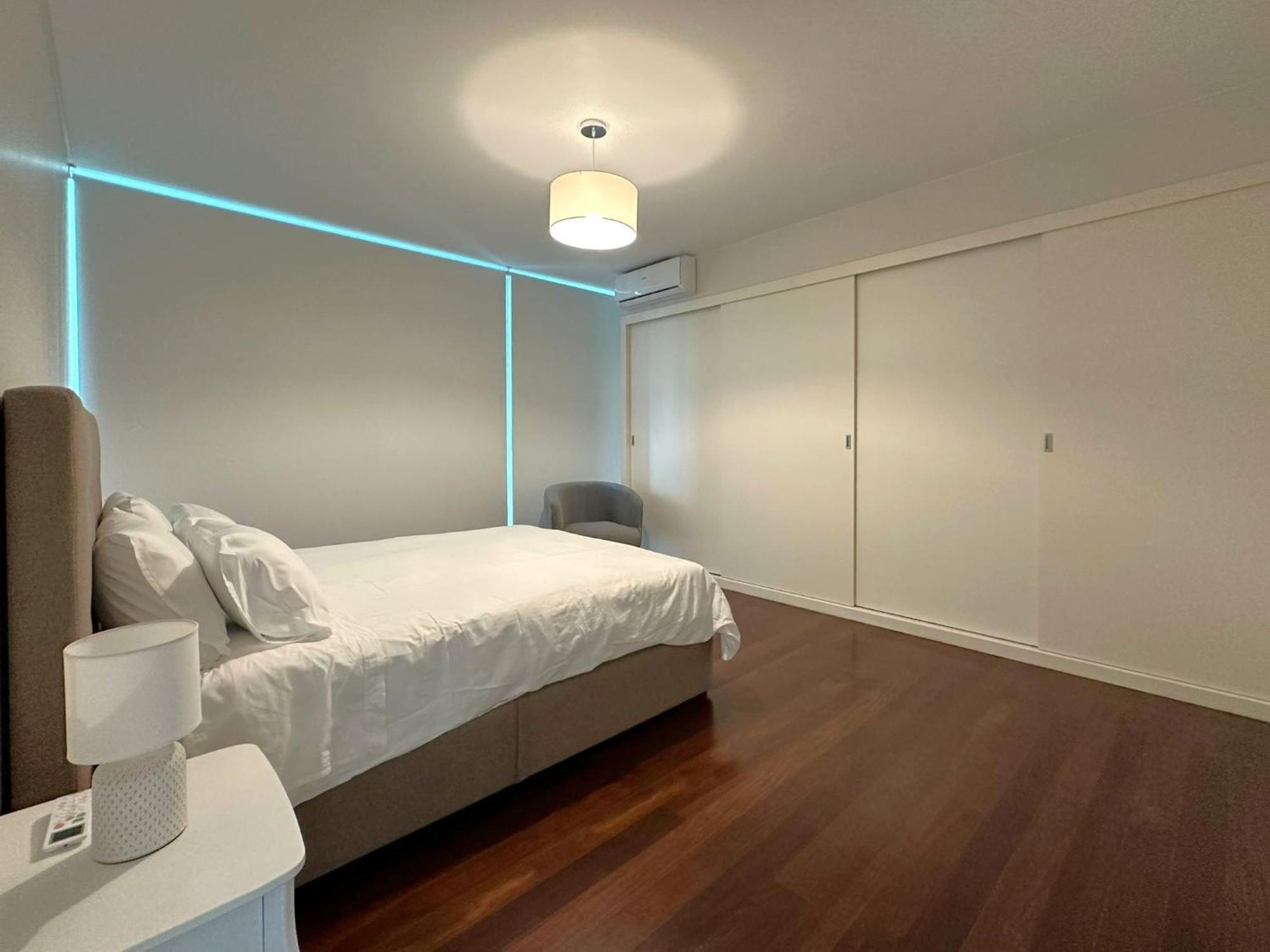 Luxury In The Center Apartment